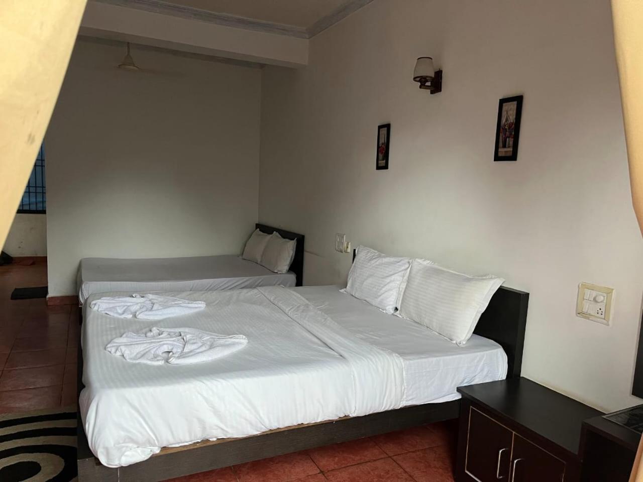Hotel Pleasure Inn Near Turtle Beach Morjim Manage By Ld Group Of Hospitality Dış mekan fotoğraf