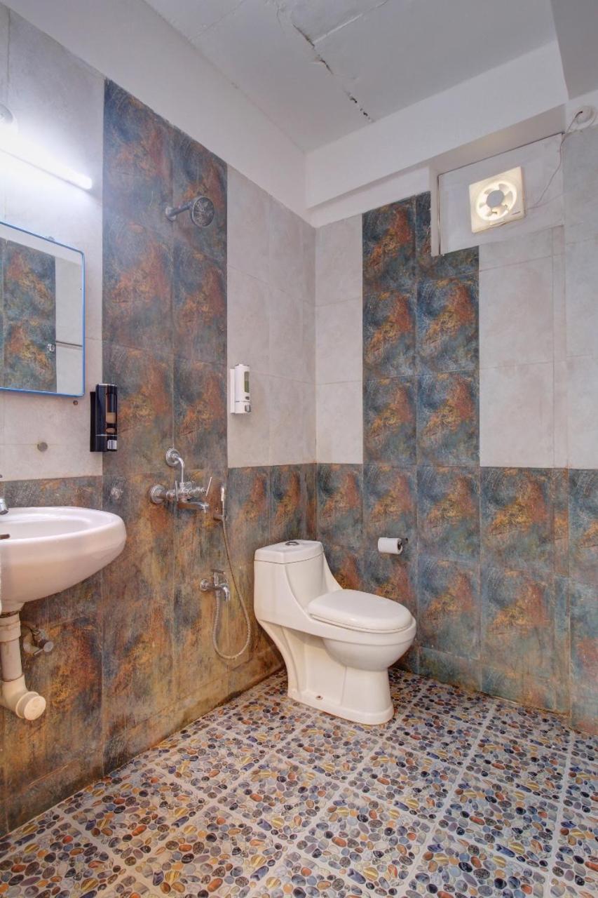 Hotel Pleasure Inn Near Turtle Beach Morjim Manage By Ld Group Of Hospitality Dış mekan fotoğraf